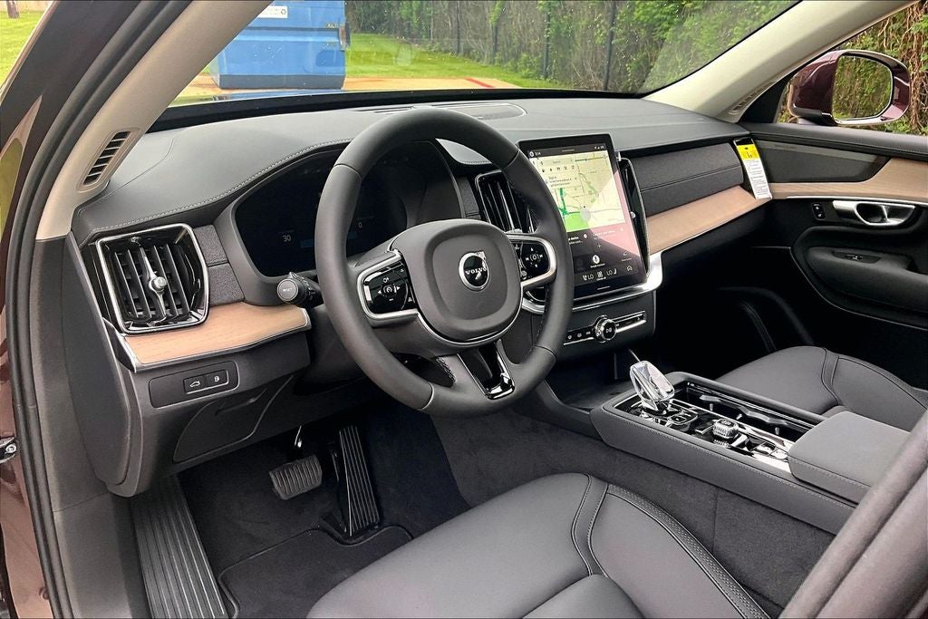 2026 Volvo XC90 Plug-In Hybrid T8 Plus 7 Passenger