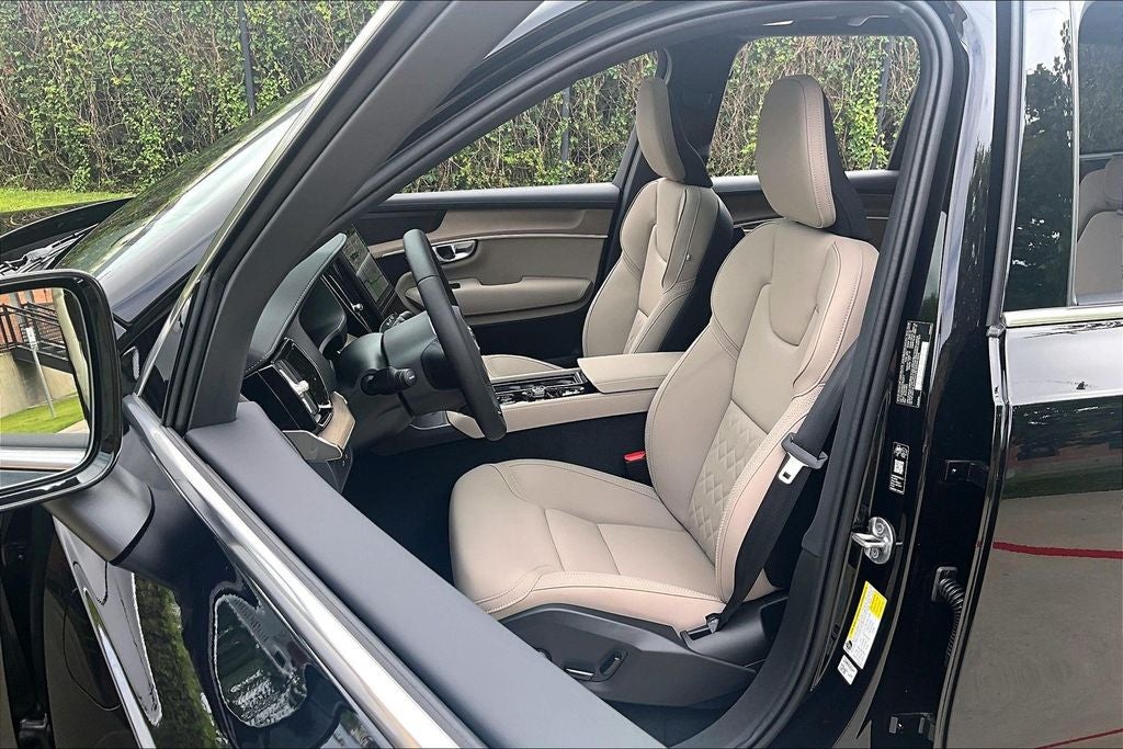 2026 Volvo XC90 Plug-In Hybrid T8 Plus 7 Passenger