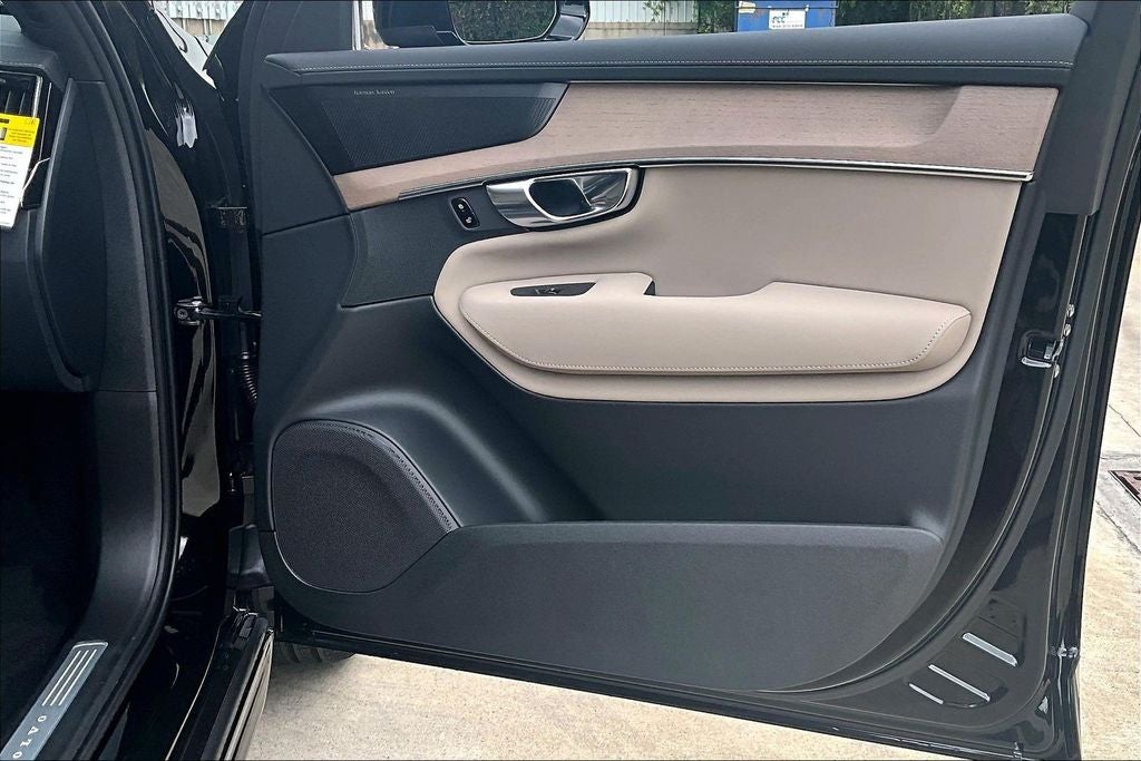 2026 Volvo XC90 Plug-In Hybrid T8 Plus 7 Passenger