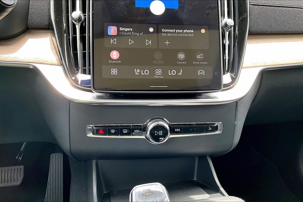 2026 Volvo XC90 Plug-In Hybrid T8 Plus 7 Passenger