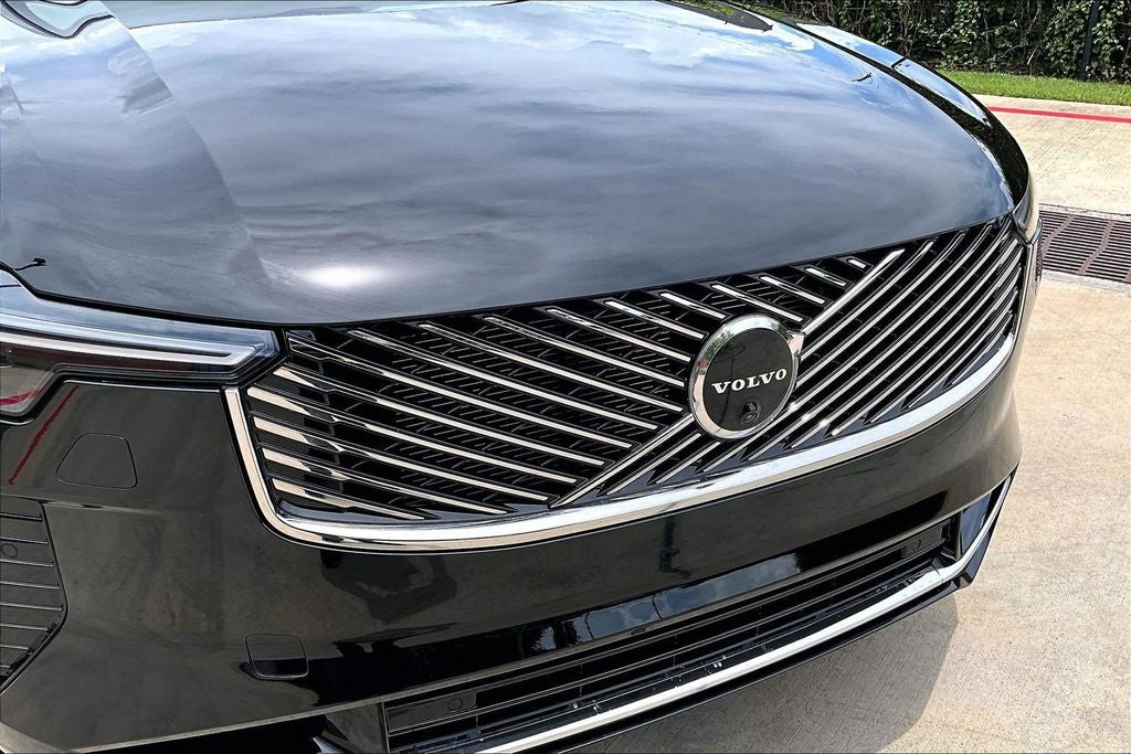 2026 Volvo XC90 Plug-In Hybrid T8 Plus 7 Passenger