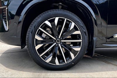 2026 Volvo XC90 Plug-In Hybrid T8 Plus 7 Passenger