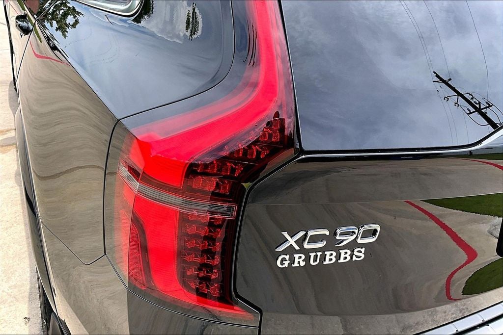 2026 Volvo XC90 Plug-In Hybrid T8 Plus 7 Passenger