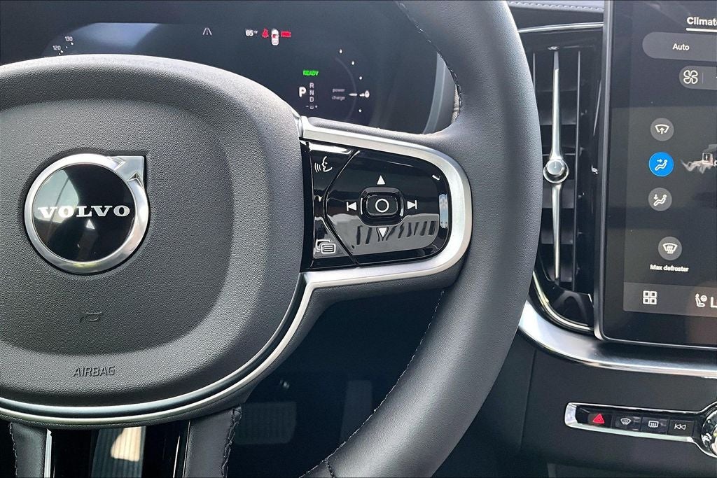 2026 Volvo XC90 Plug-In Hybrid T8 Plus 7 Passenger