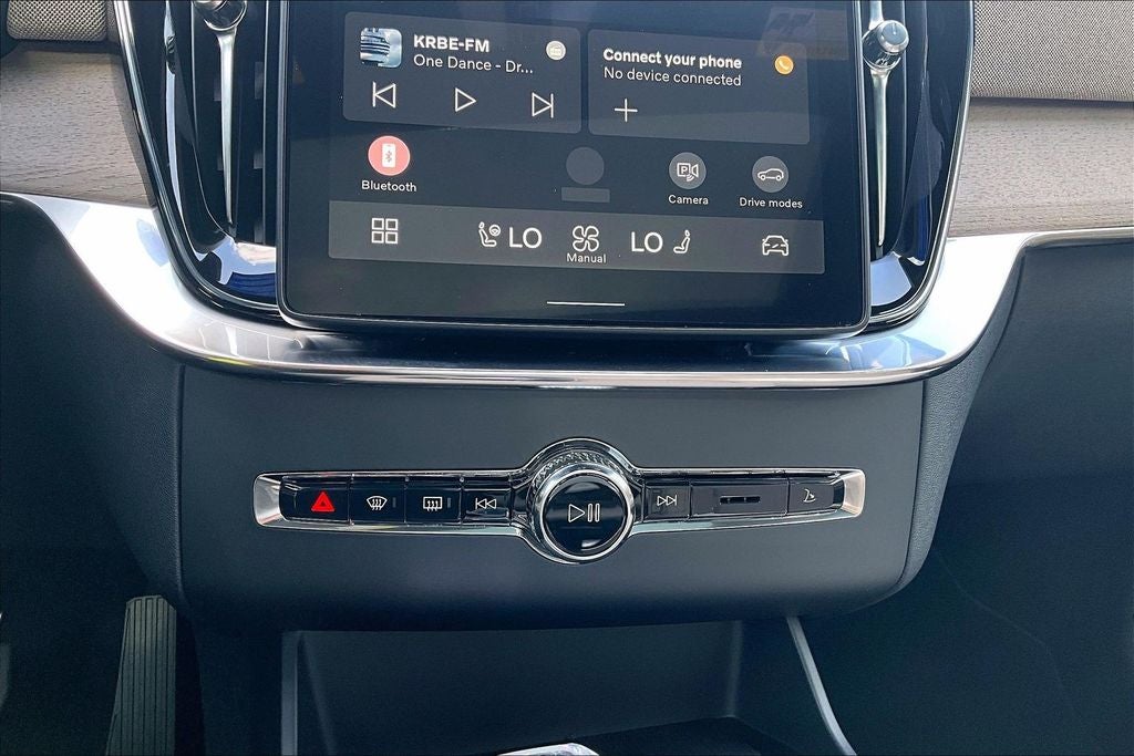 2026 Volvo XC90 Plug-In Hybrid T8 Plus 7 Passenger