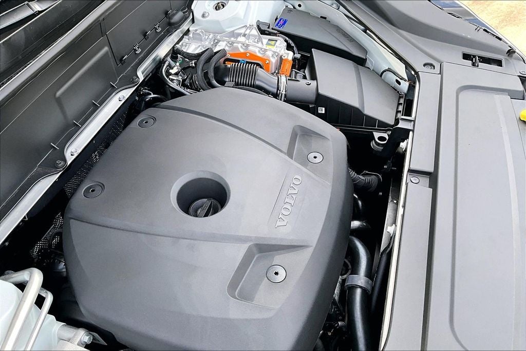 2026 Volvo XC90 Plug-In Hybrid T8 Plus 7 Passenger