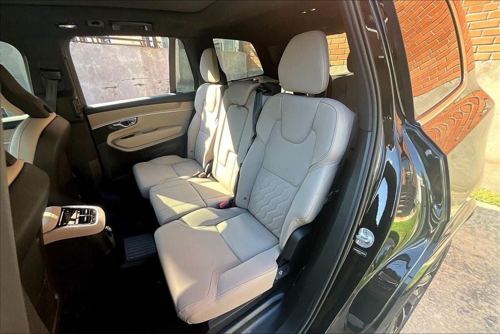 2026 Volvo XC90 Plug-In Hybrid T8 Plus 7 Passenger