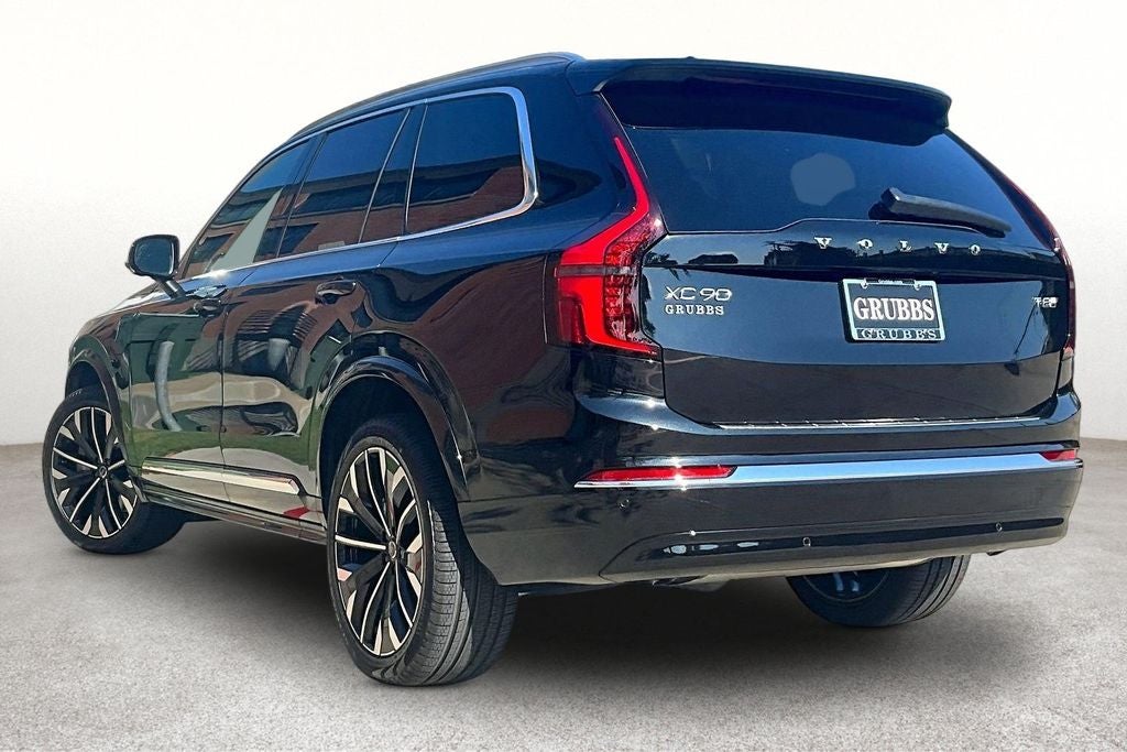 2026 Volvo XC90 Plug-In Hybrid T8 Plus 7 Passenger