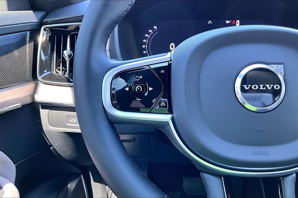 2026 Volvo XC90 Plug-In Hybrid T8 Plus 7 Passenger