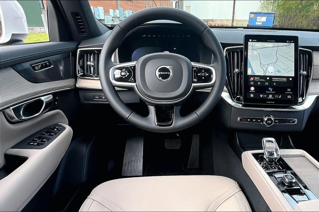 2026 Volvo XC90 Plug-In Hybrid T8 Plus 7 Passenger