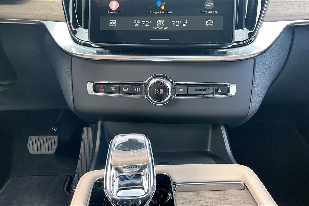 2026 Volvo XC90 Plug-In Hybrid T8 Plus 7 Passenger