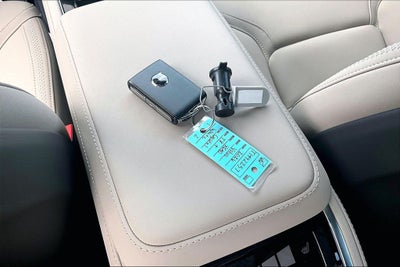 2026 Volvo XC90 Plug-In Hybrid T8 Plus 7 Passenger