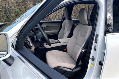 2026 Volvo XC90 Plug-In Hybrid T8 Plus 7 Passenger