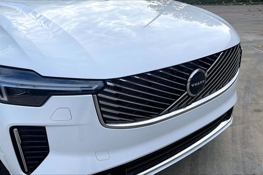 2026 Volvo XC90 Plug-In Hybrid T8 Plus 7 Passenger