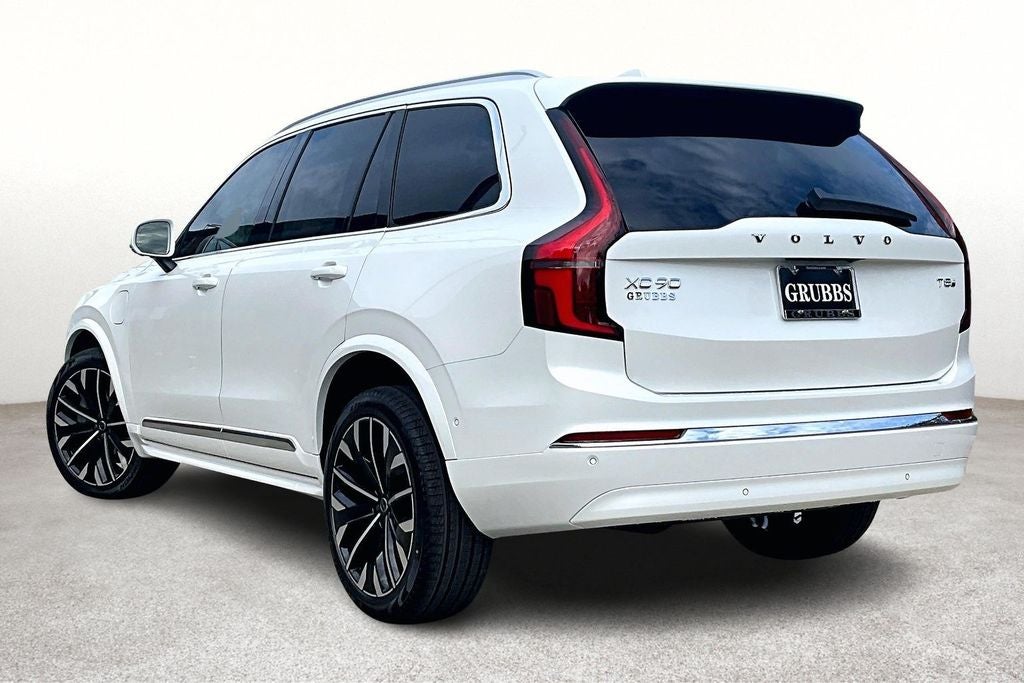 2026 Volvo XC90 Plug-In Hybrid T8 Plus 7 Passenger