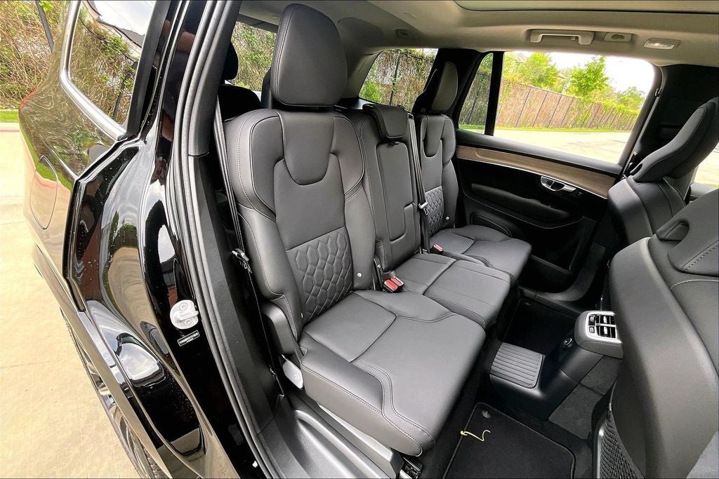 2026 Volvo XC90 Plug-In Hybrid T8 Plus 7 Passenger