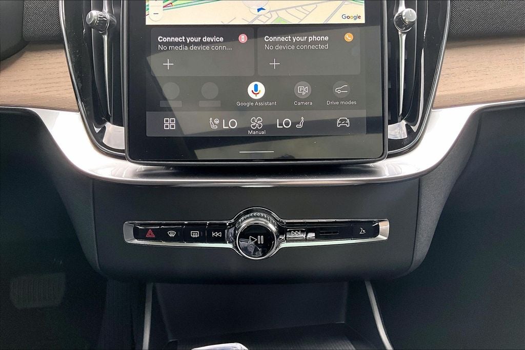 2026 Volvo XC90 Plug-In Hybrid T8 Plus 7 Passenger