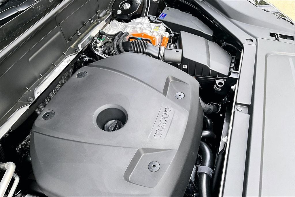 2026 Volvo XC90 Plug-In Hybrid T8 Plus 7 Passenger