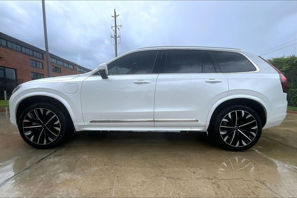 2026 Volvo XC90 Plug-In Hybrid T8 Plus 7 Passenger