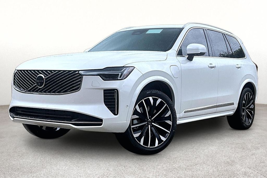 2026 Volvo XC90 Plug-In Hybrid T8 Plus 7 Passenger