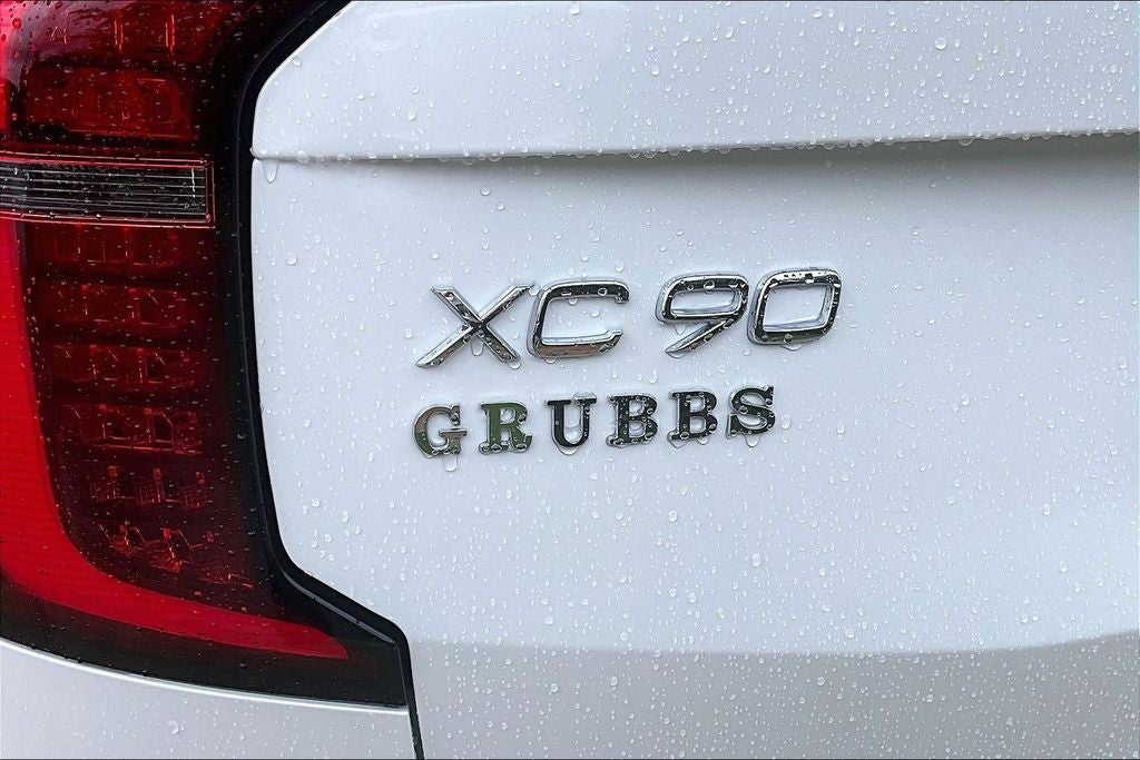 2026 Volvo XC90 Plug-In Hybrid T8 Plus 7 Passenger