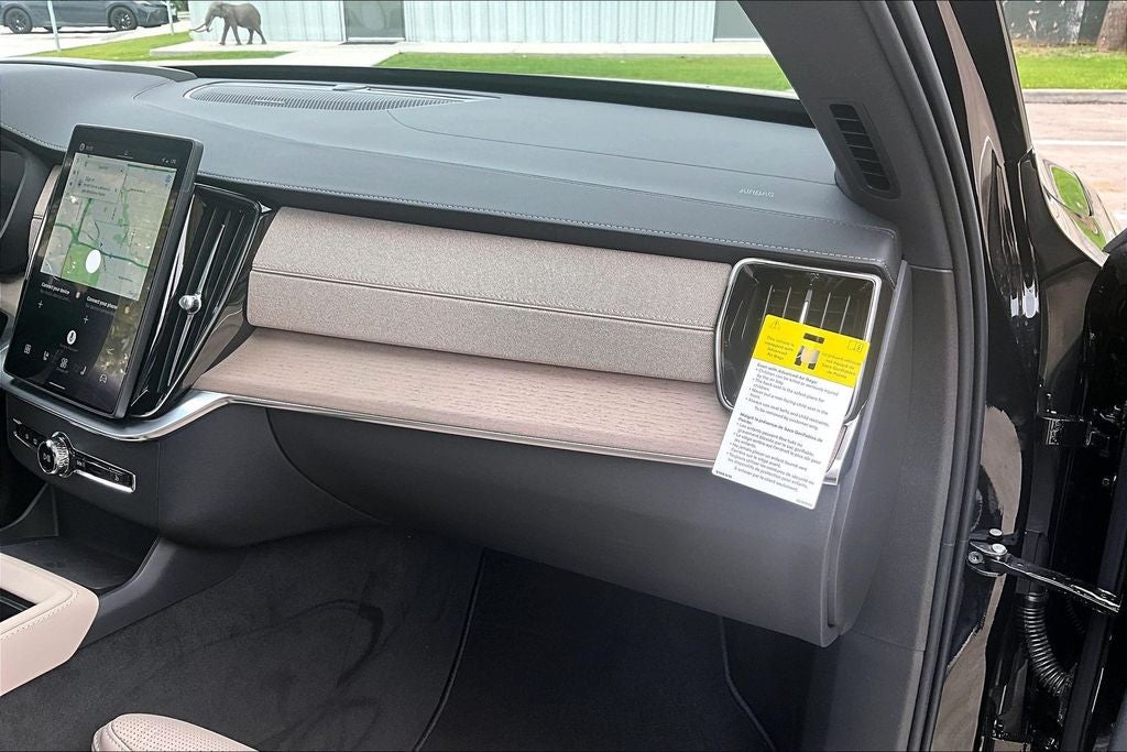 2026 Volvo XC90 Plug-In Hybrid T8 Ultra 7 Passenger