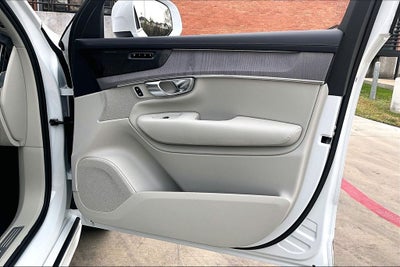 2026 Volvo XC90 Plug-In Hybrid T8 Ultra 7 Passenger