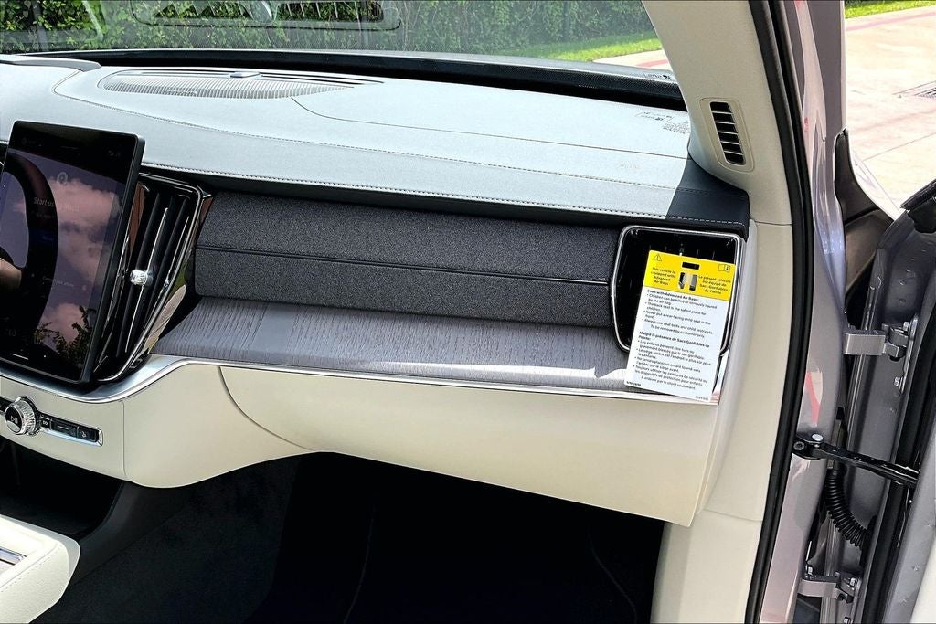 2026 Volvo XC90 Plug-In Hybrid T8 Ultra 7 Passenger
