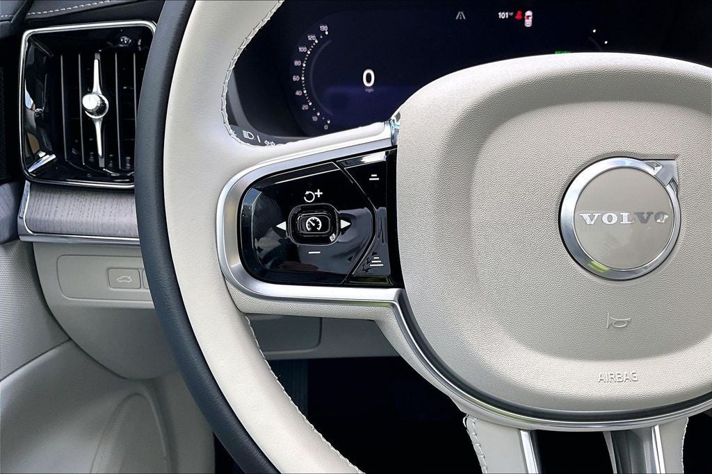 2026 Volvo XC90 Plug-In Hybrid T8 Ultra 7 Passenger