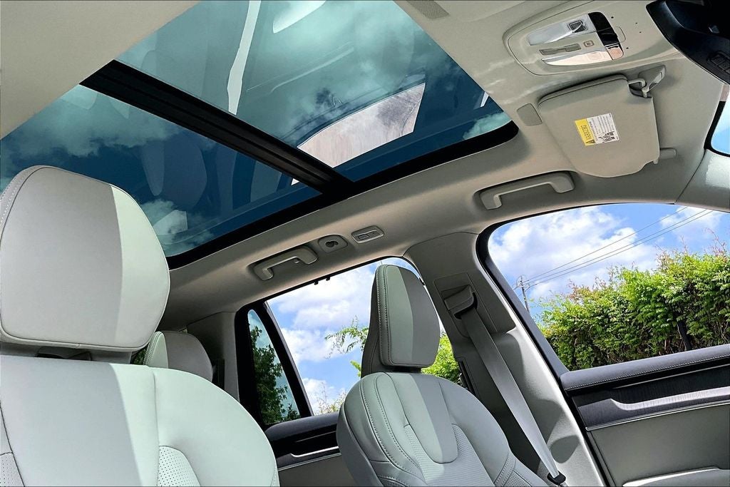 2026 Volvo XC90 Plug-In Hybrid T8 Ultra 7 Passenger