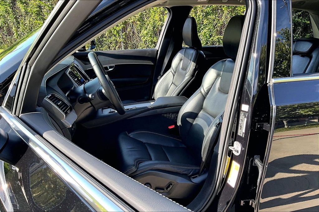 2025 Volvo XC90 Plug-In Hybrid T8 Ultra 7 Passenger