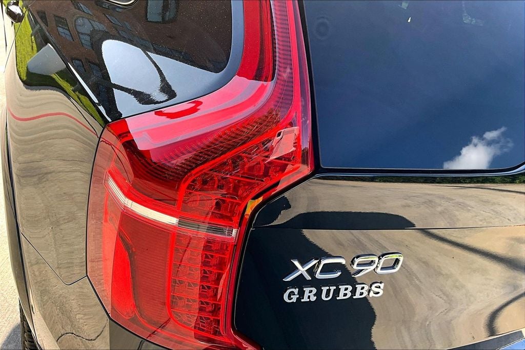 2025 Volvo XC90 Plug-In Hybrid T8 Ultra 7 Passenger