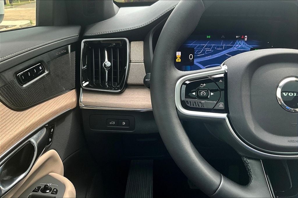 2026 Volvo XC90 Plug-In Hybrid T8 Ultra 7 Passenger