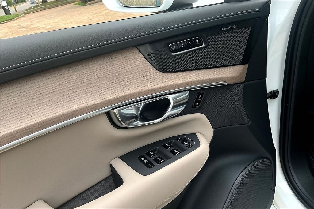 2026 Volvo XC90 Plug-In Hybrid T8 Ultra 7 Passenger