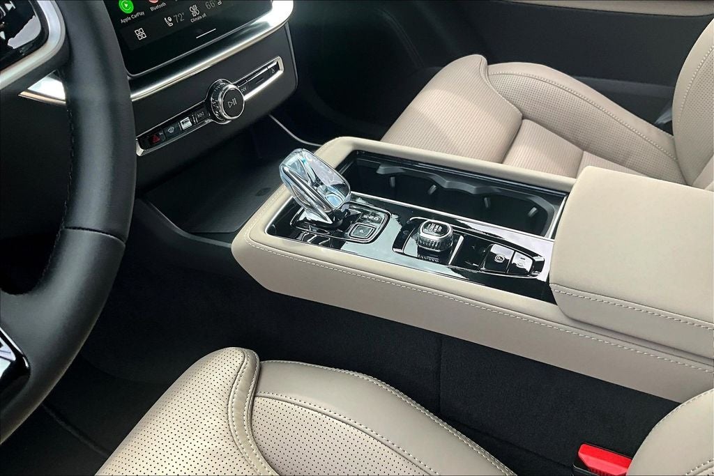 2026 Volvo XC90 Plug-In Hybrid T8 Ultra 7 Passenger
