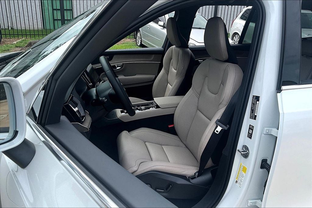2026 Volvo XC90 Plug-In Hybrid T8 Ultra 7 Passenger