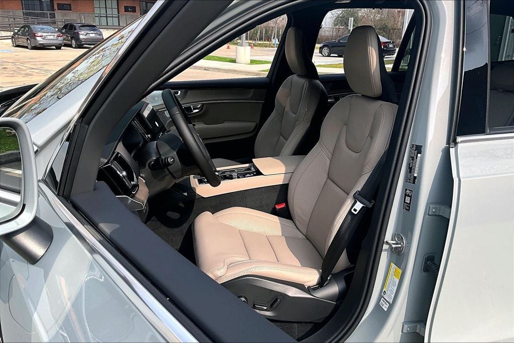 2026 Volvo XC90 Plug-In Hybrid T8 Ultra 7 Passenger