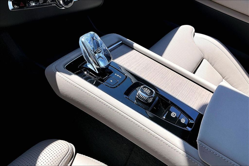 2026 Volvo XC90 Plug-In Hybrid T8 Ultra 7 Passenger