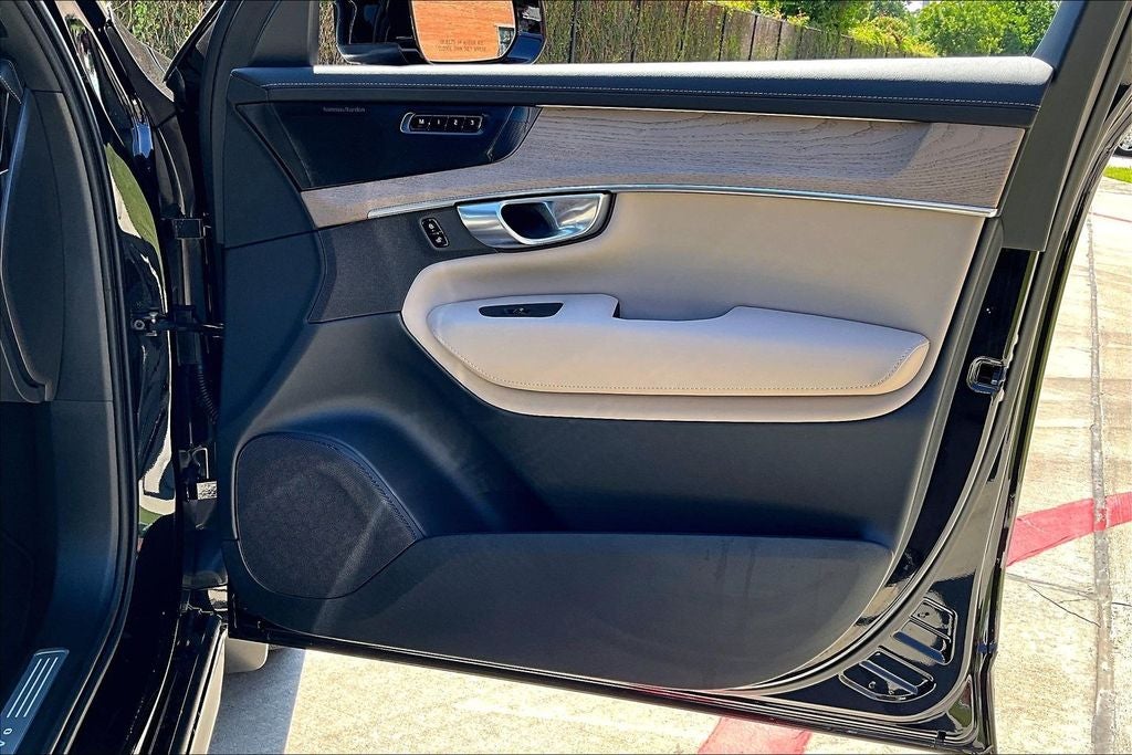 2026 Volvo XC90 Plug-In Hybrid T8 Ultra 7 Passenger