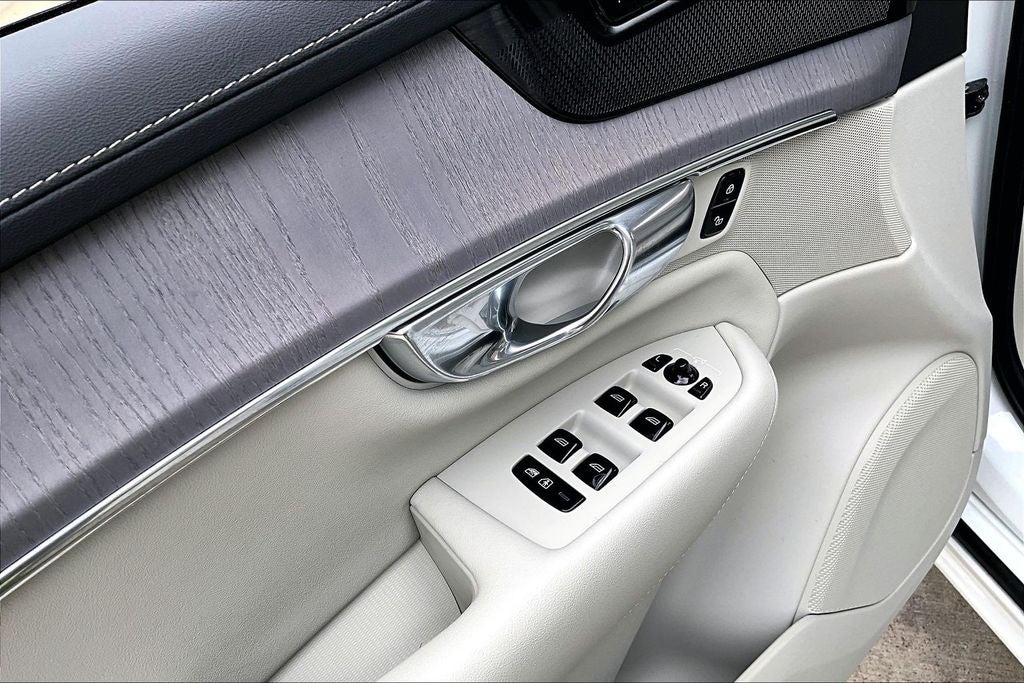 2026 Volvo XC90 Plug-In Hybrid T8 Ultra 7 Passenger