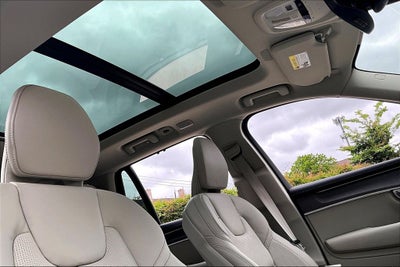 2026 Volvo XC90 Plug-In Hybrid T8 Ultra 7 Passenger