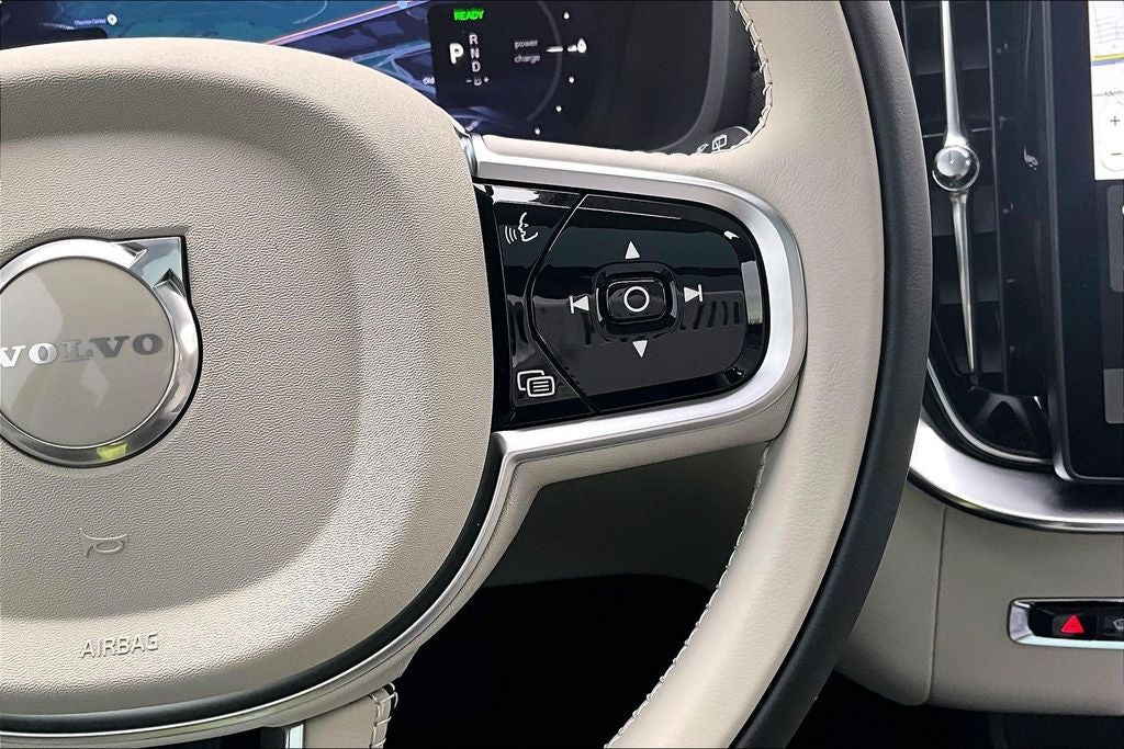 2026 Volvo XC90 Plug-In Hybrid T8 Ultra 7 Passenger