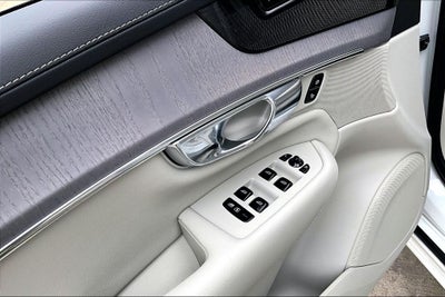 2026 Volvo XC90 Plug-In Hybrid T8 Ultra 7 Passenger
