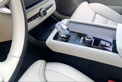 2026 Volvo XC90 Plug-In Hybrid T8 Ultra 7 Passenger