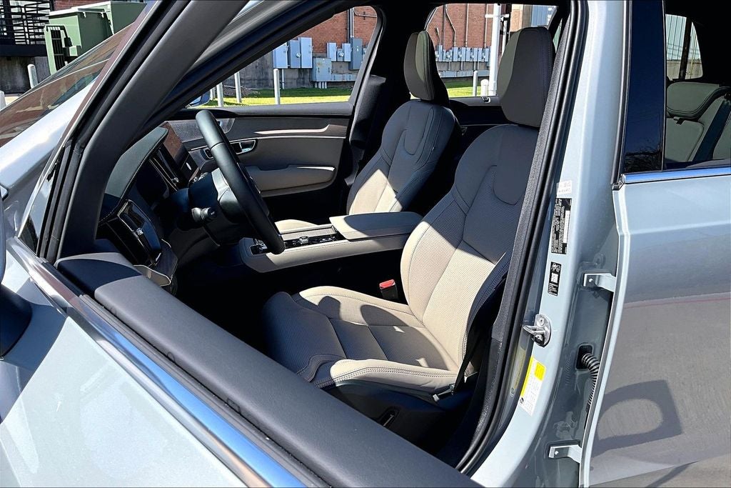 2026 Volvo XC90 Plug-In Hybrid T8 Ultra 7 Passenger