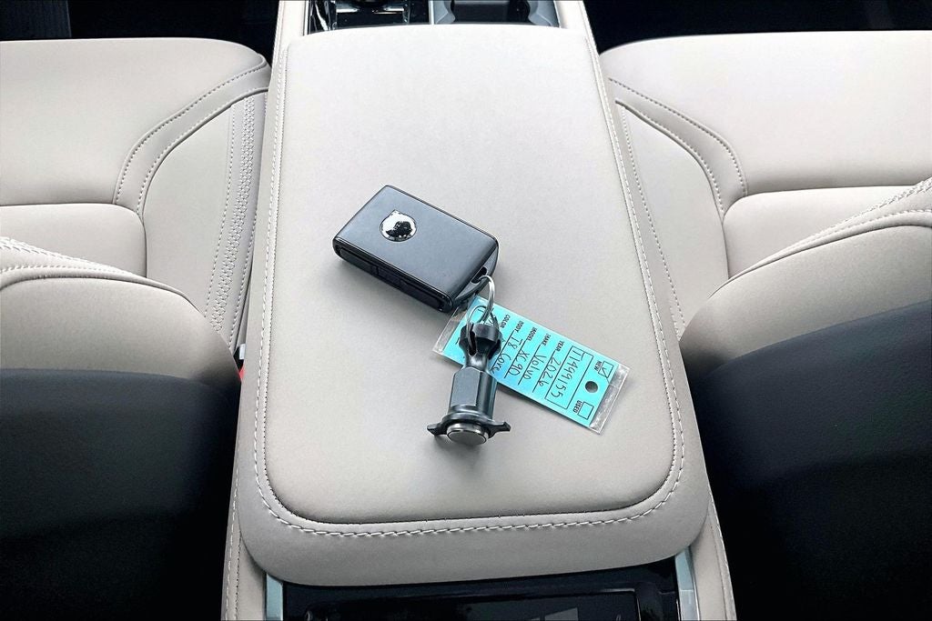 2026 Volvo XC90 Plug-In Hybrid T8 Core