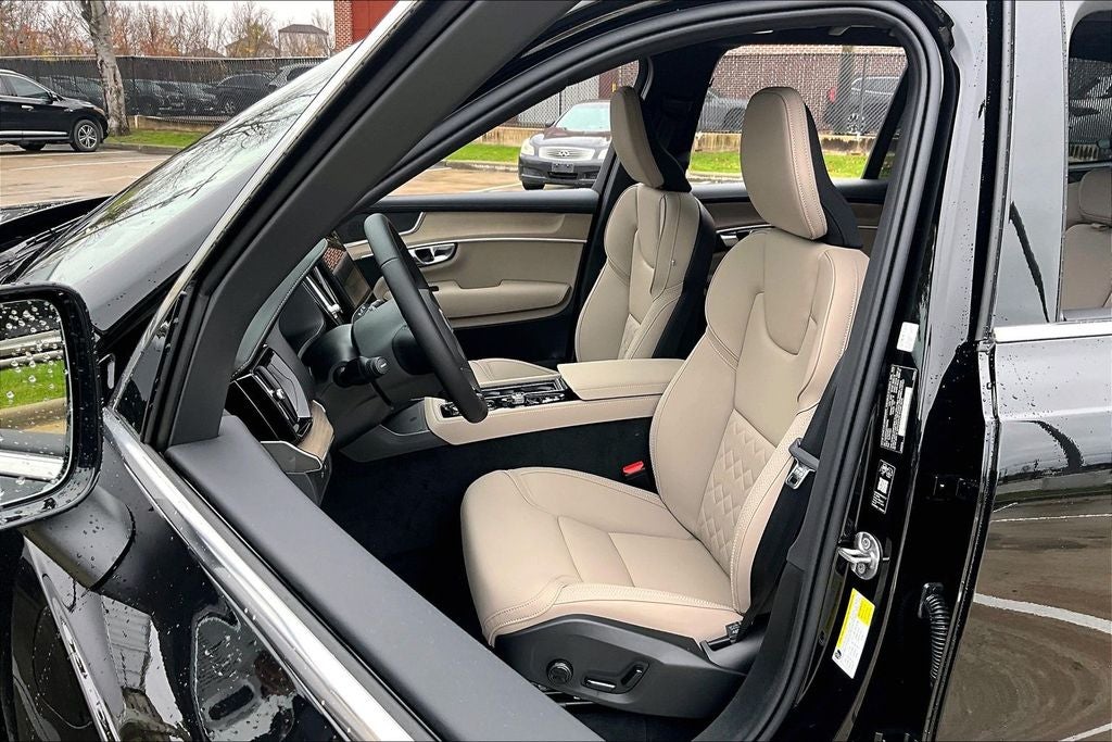 2026 Volvo XC90 Plug-In Hybrid T8 Core