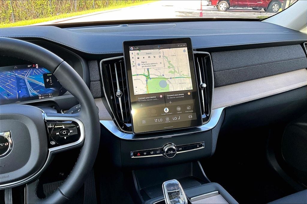 2026 Volvo XC90 Plug-In Hybrid T8 Core