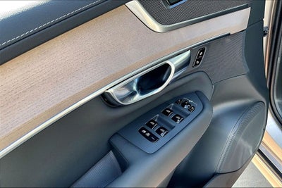 2026 Volvo XC90 Plug-In Hybrid T8 Core