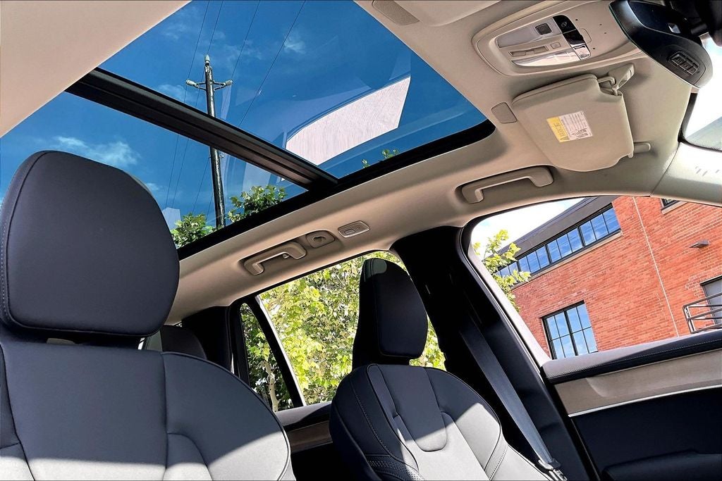 2026 Volvo XC90 Plug-In Hybrid T8 Core